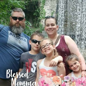 Meet your Posher, Manda